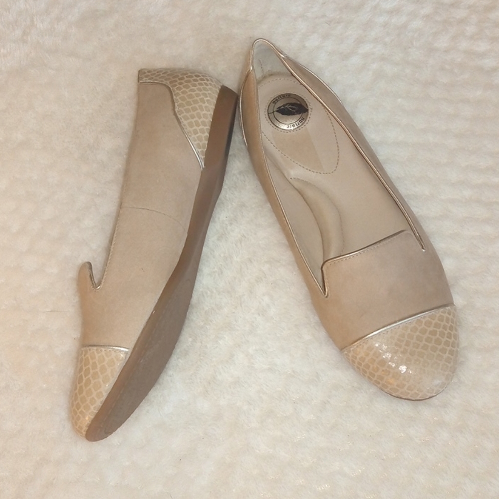 Nurture comfort Jade shoes